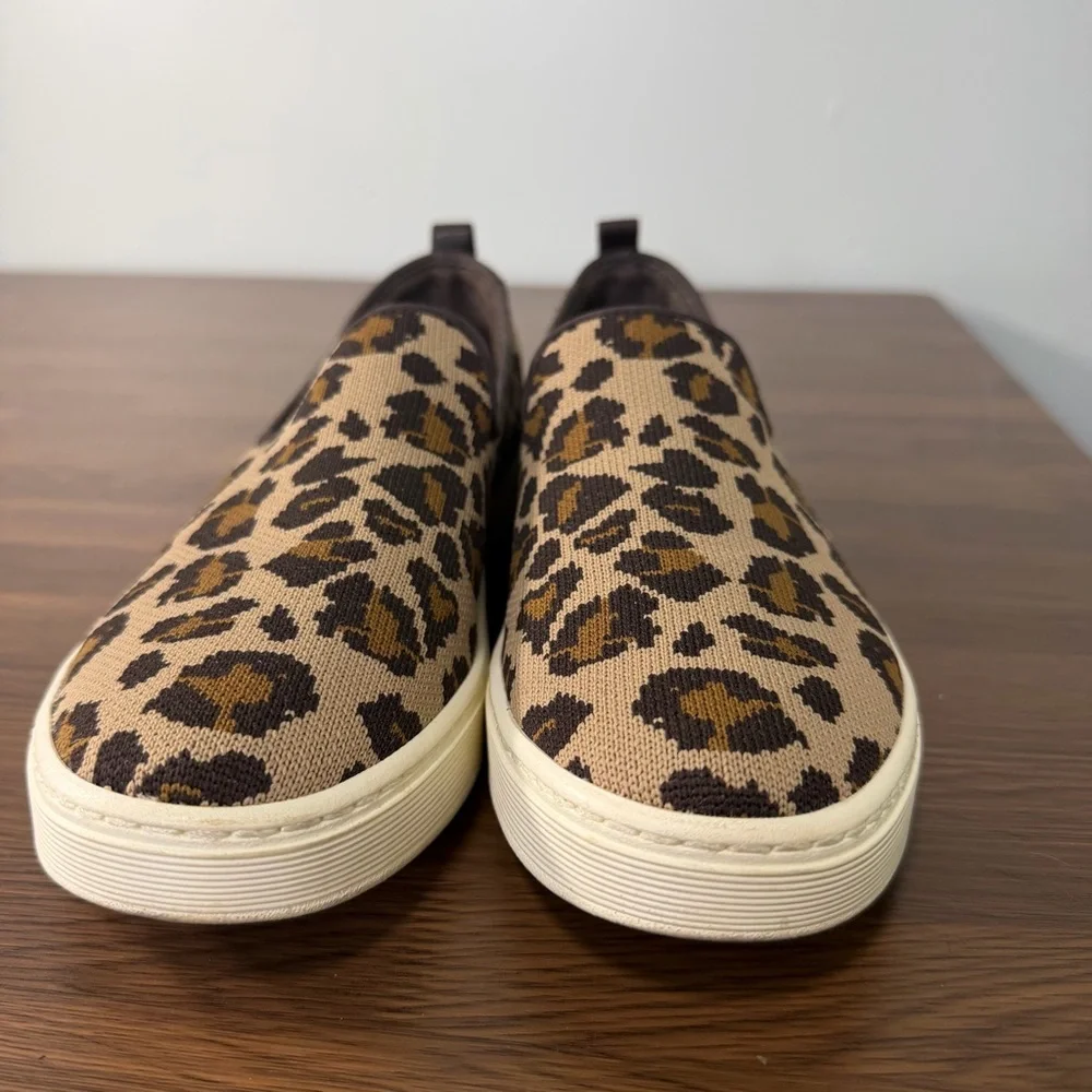 Sofft Somers Slip-On Knit‎ Sneakers Leopard Print Sz 10